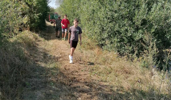 10. fotografia fotogalérie Brigáda - príprava bežeckej trasy 2024