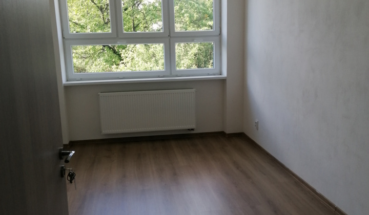 Rekonštrukcia 2. poschodia kultúrneho domu