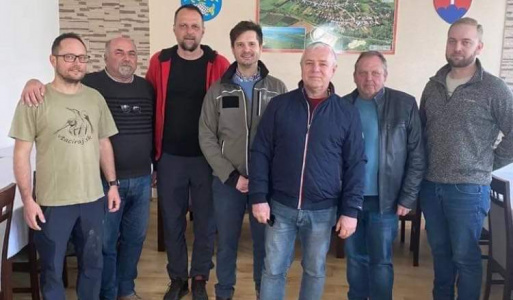 Spolupráca obce a SOS/Birdlife Slovensko 1.4.2023 našu obec navštívil štátny tajomník MŽP SR Michal Kiča a generálny riaditeľ SIŽP Ján Jenčo.
